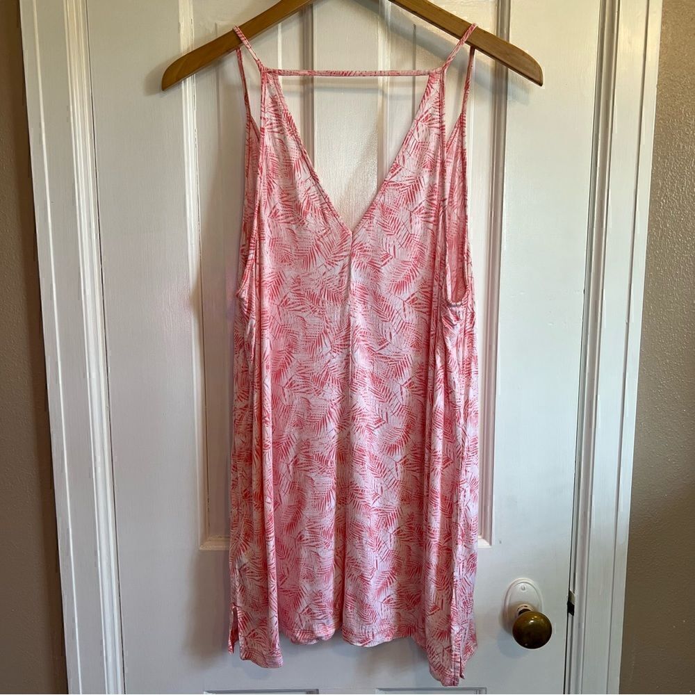 Pink patterned Old Navy Top XL - Picture 3 of 4